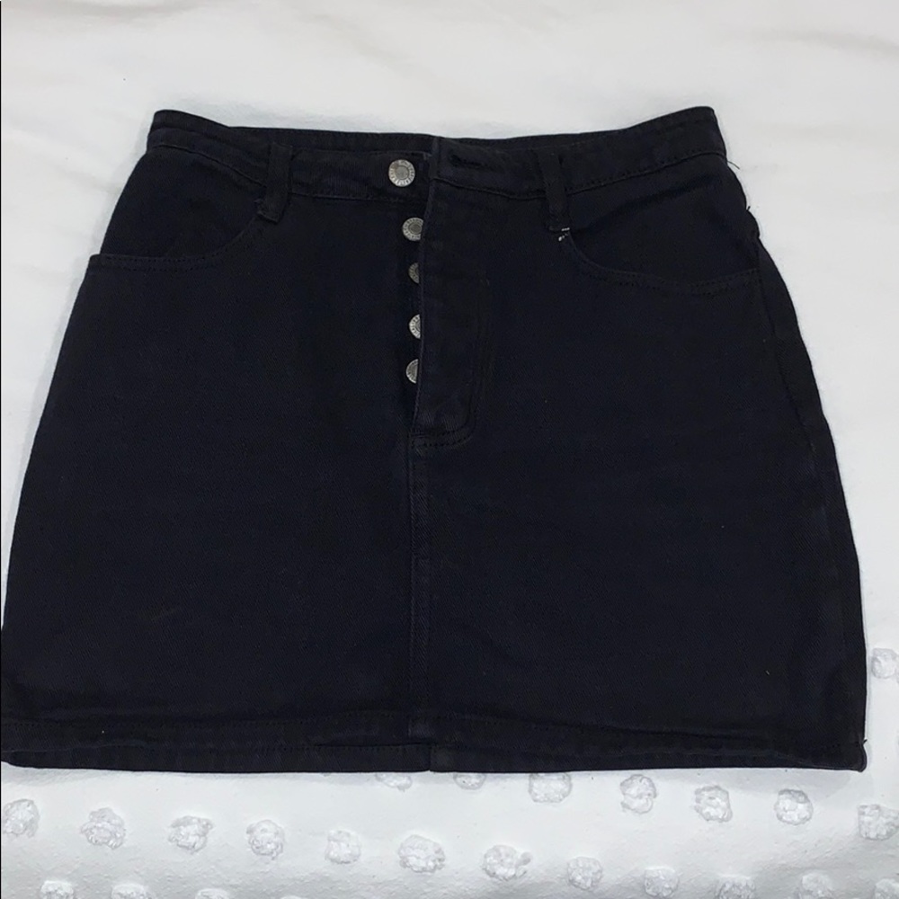 Brandy Melville/ J Galt black skirt